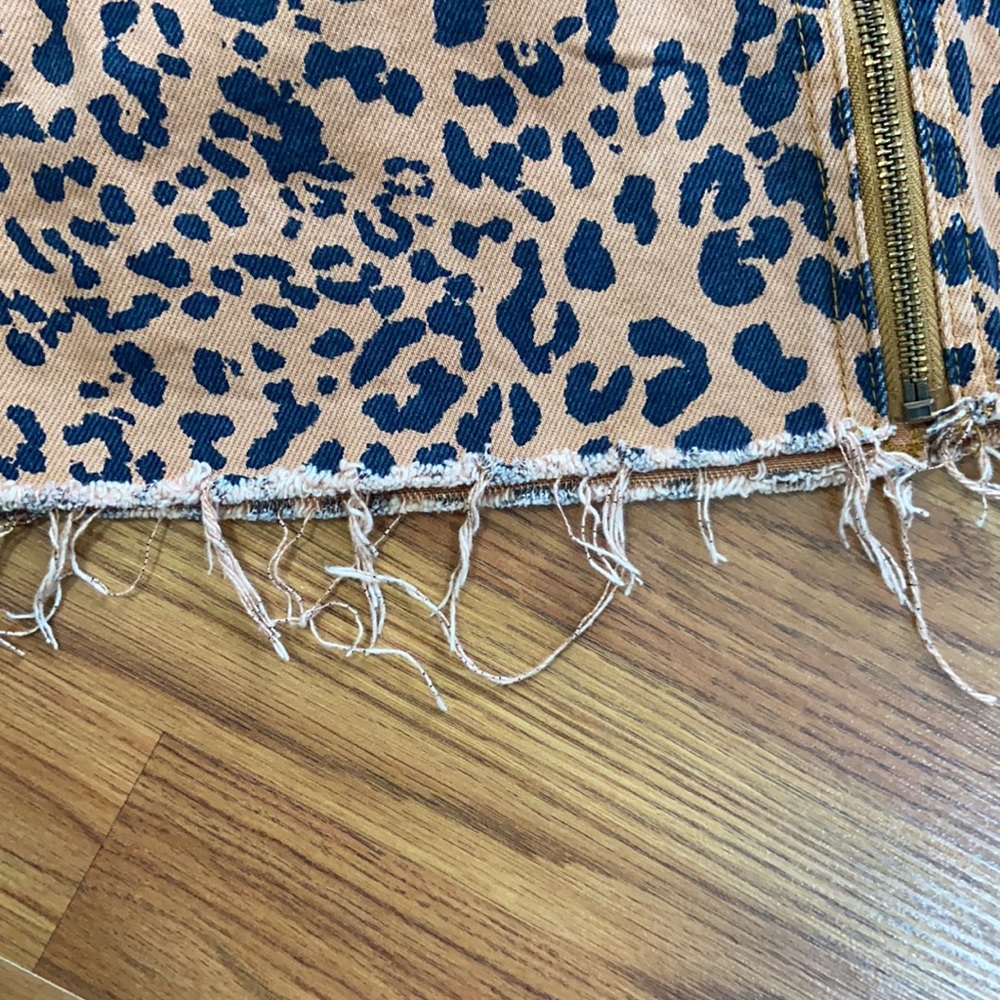Free People Leopard Zip Front Mini Skirt - Picture 7 of 7